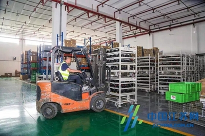 鹽城綜合保稅區(qū) 只爭朝夕抓落實(shí)，全力以赴促發(fā)展——以普通貨物倉儲服務(wù)為核心引擎